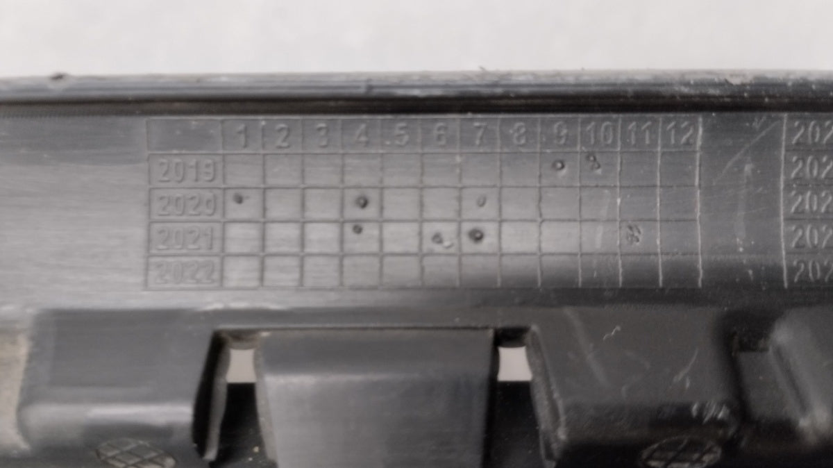Maska (grill) rešetka srednja MG 5 MG5 EV P10751874