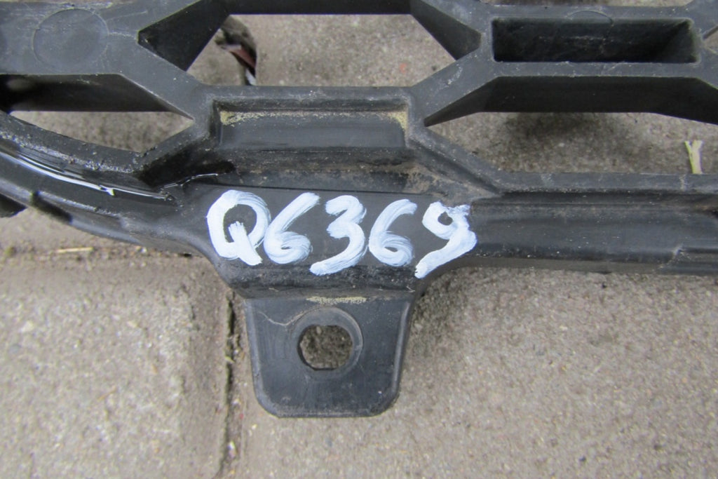 Maska (grill) Kratka SsangYong Rexton 1 I Lift 12-17