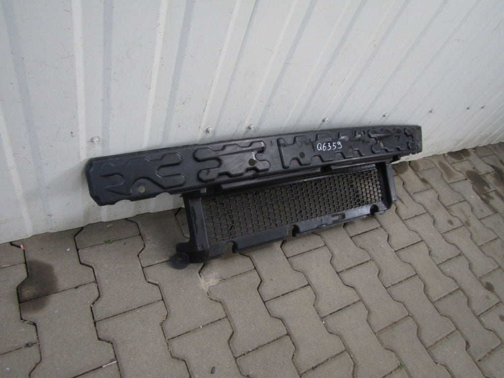 Maska (grill) kratka belka zderzaka Chrysler Voyager Caravan 08-12
