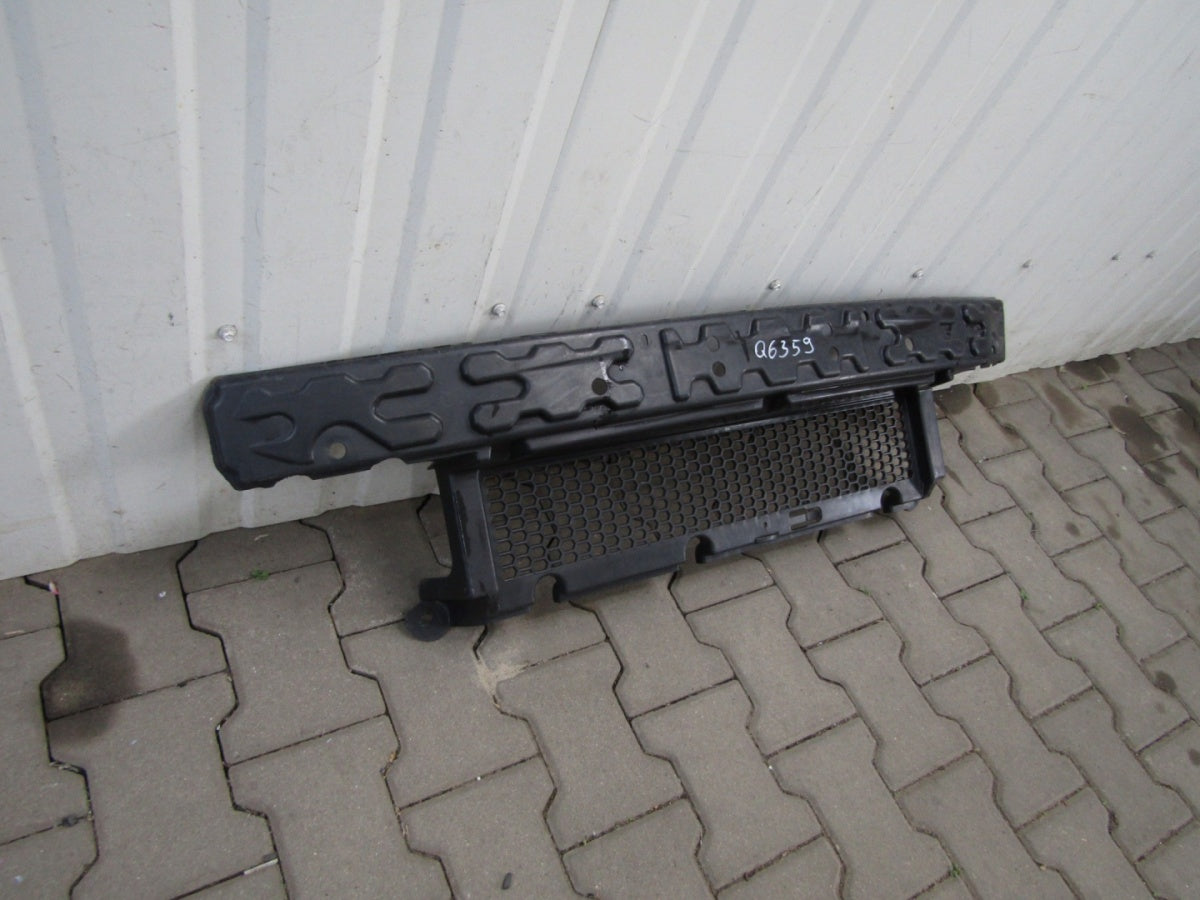 Maska (grill) kratka belka zderzaka Chrysler Voyager Caravan 08-12