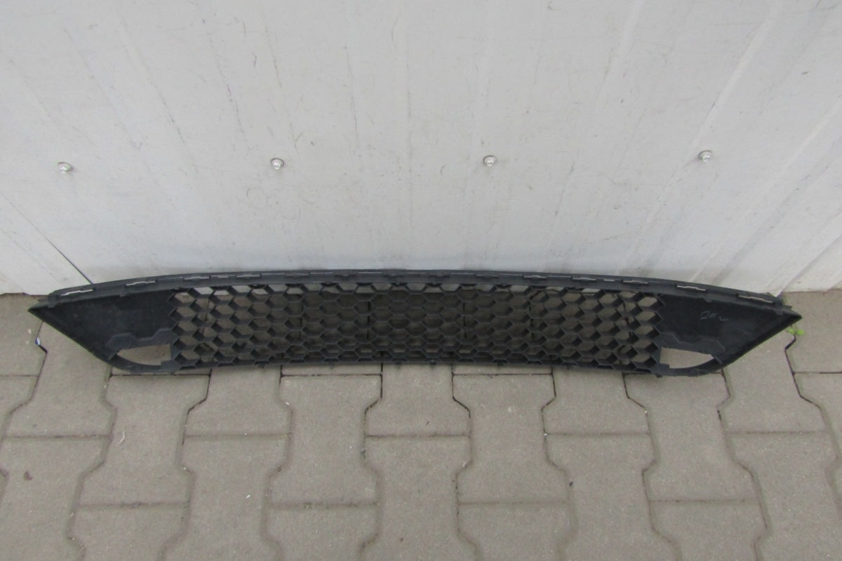 Prednji branik Kratka zaślepka SKODA ROOMSTER SCOUT 10- LIFT
