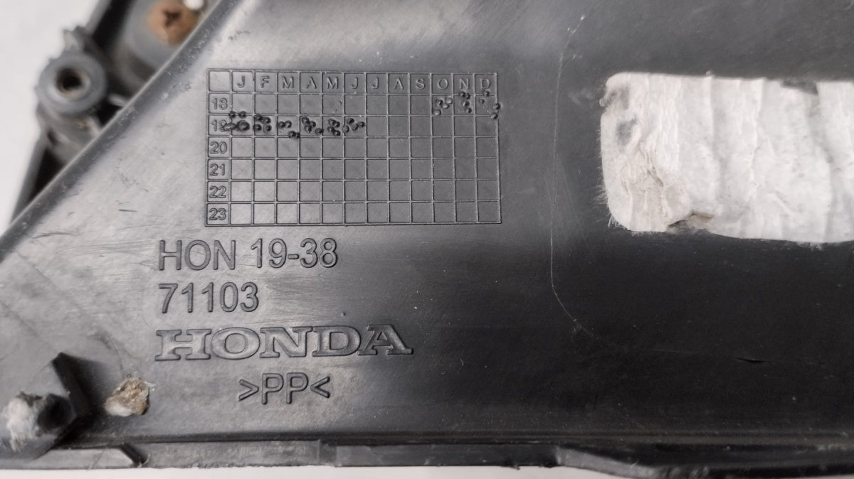 Rešetka branika desna prednja Honda Civic LX (CHROM) 2017-2020