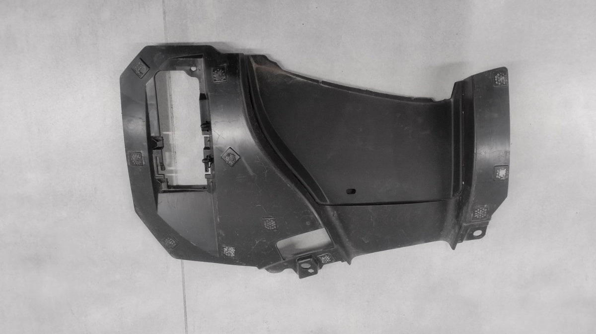 Rešetka WLOTU ZDERZAKA desna prednja MASERATI GRECALE 22-26 OEM 670184189