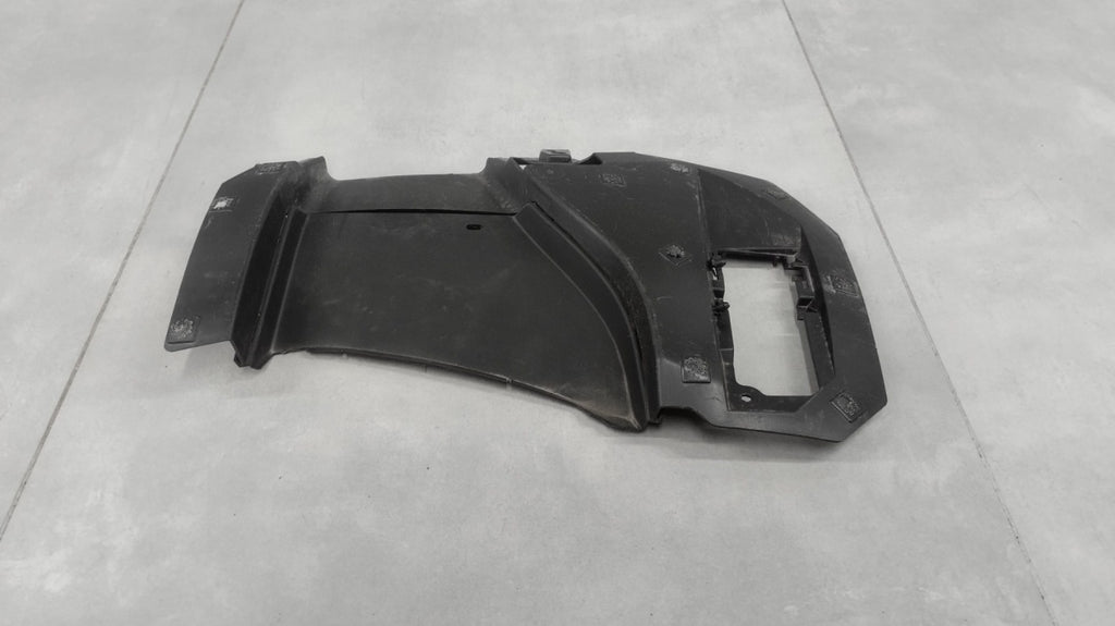 Rešetka WLOTU ZDERZAKA desna prednja MASERATI GRECALE 22-26 OEM 670184189