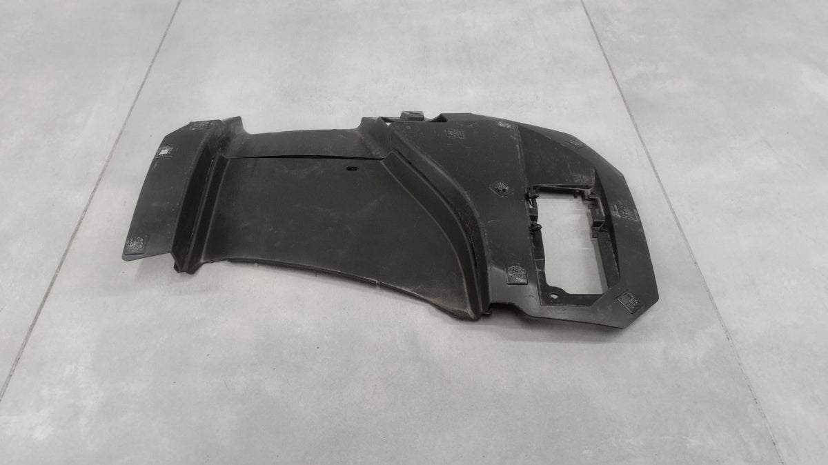 Rešetka WLOTU ZDERZAKA desna prednja MASERATI GRECALE 22-26 OEM 670184189