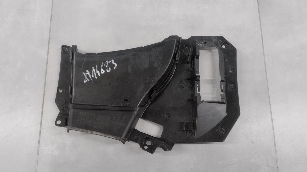 Rešetka WLOTU ZDERZAKA desna prednja MASERATI GRECALE 22-26 OEM 670184189