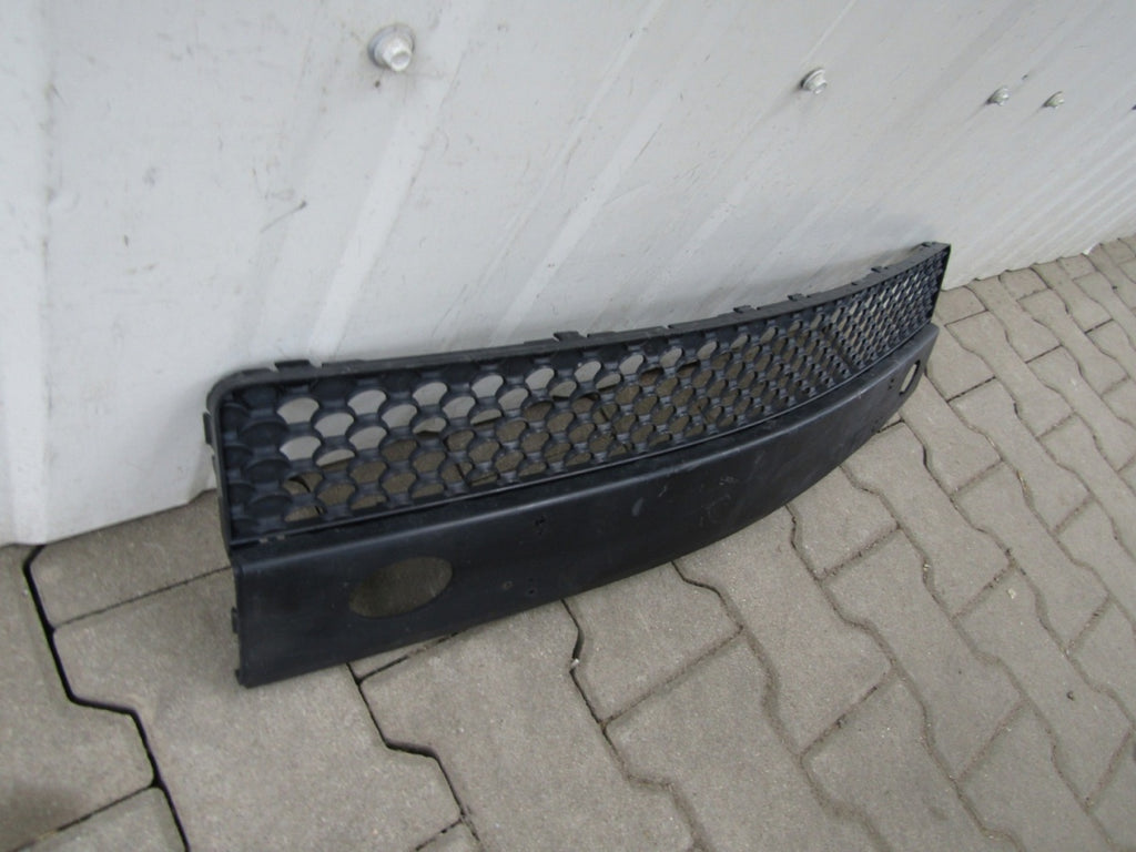 Prednji branik Kratka zaślepka MERCEDES ML W164 AMG 08- LIFT