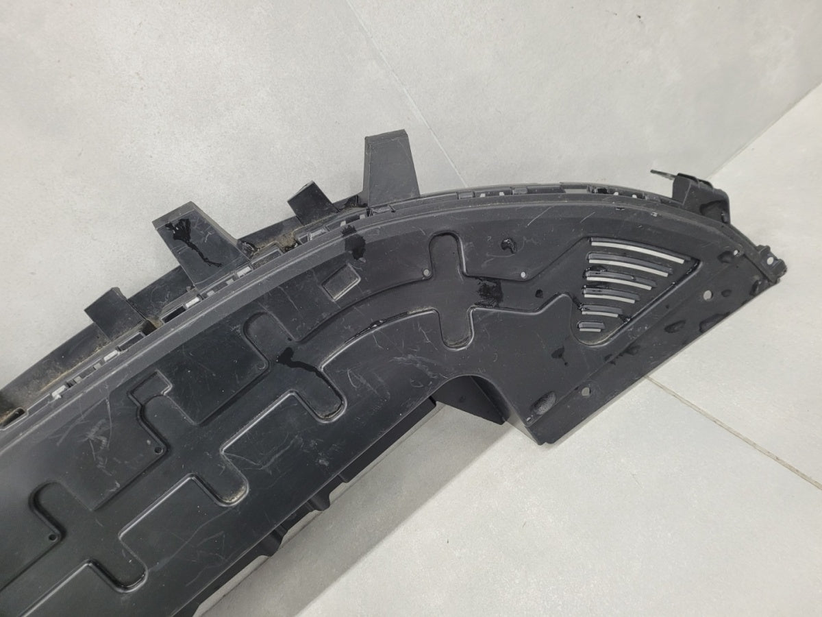 Prednji branik Osłona plyta podłoga pod Fiat 600 23-