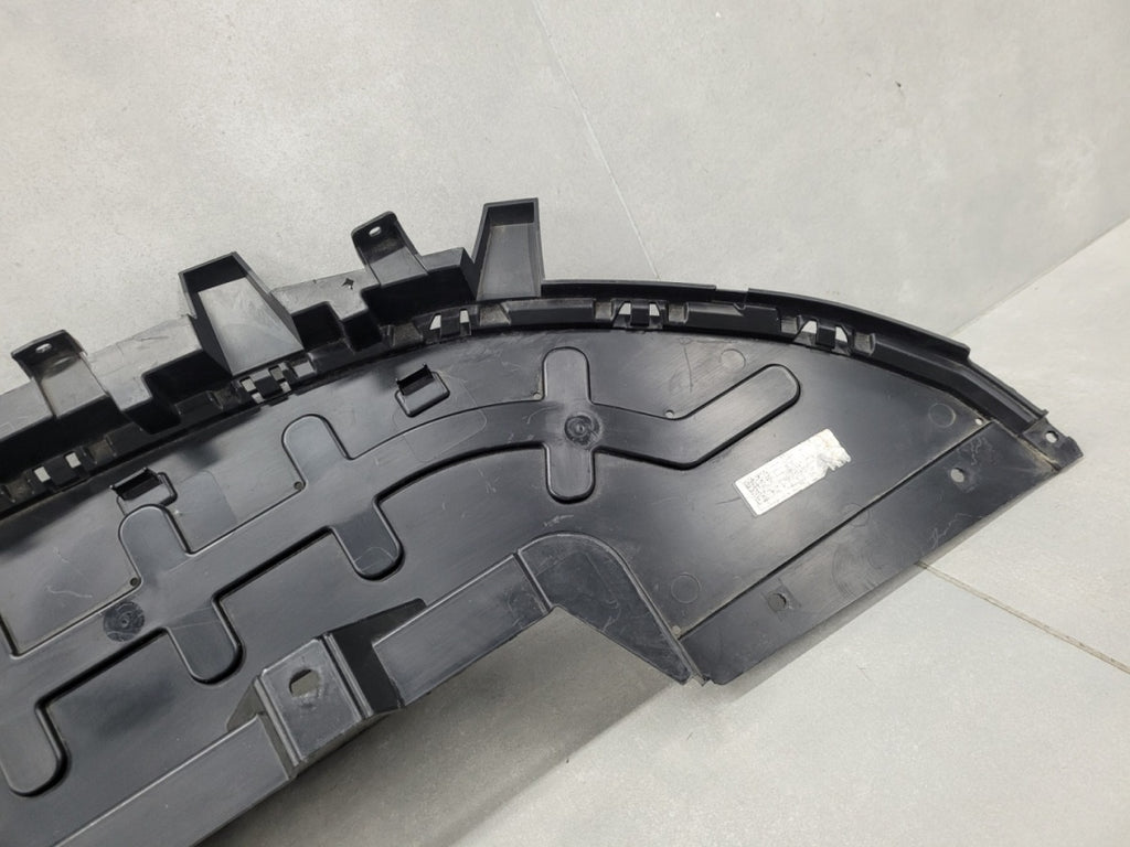 Prednji branik Osłona plyta podłoga pod Fiat 600 23-