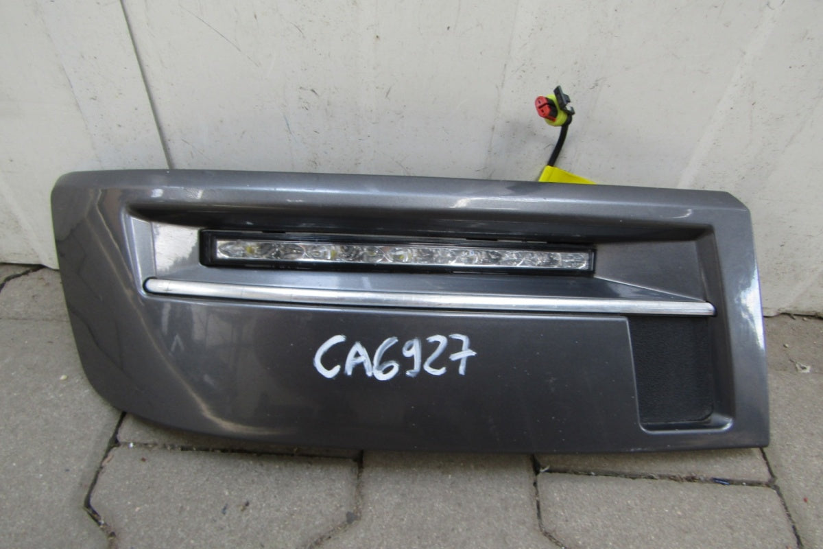 Prednji branik Kratka led boczek desni VW T5 HONEYCOMB SPORTLINE