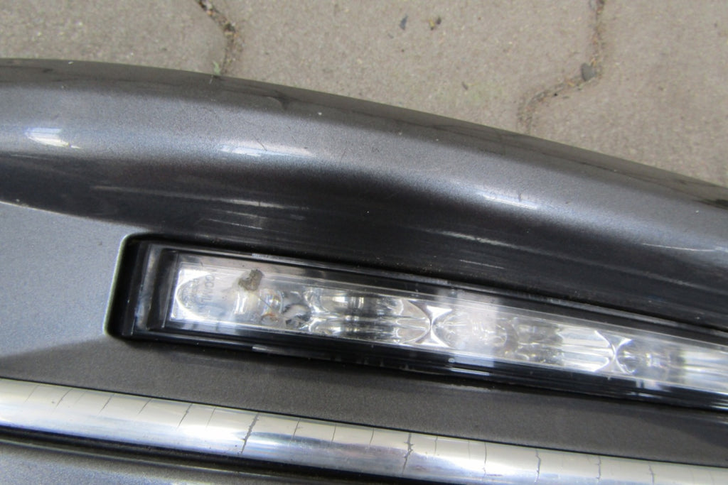 Prednji branik Kratka led boczek desni VW T5 HONEYCOMB SPORTLINE