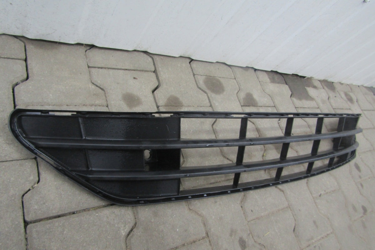 Prednji branik Kratka zaślepka środkowa TOYOTA ESTIMA HYBRID 53112-28290