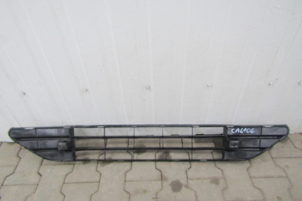 Prednji branik Kratka zaślepka środkowa TOYOTA ESTIMA HYBRID 53112-28290
