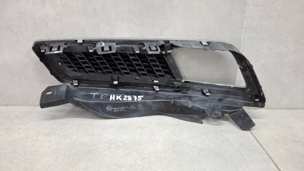 Rešetka branika lijeva prednja Nissan Micra K12 Lift 07-10
