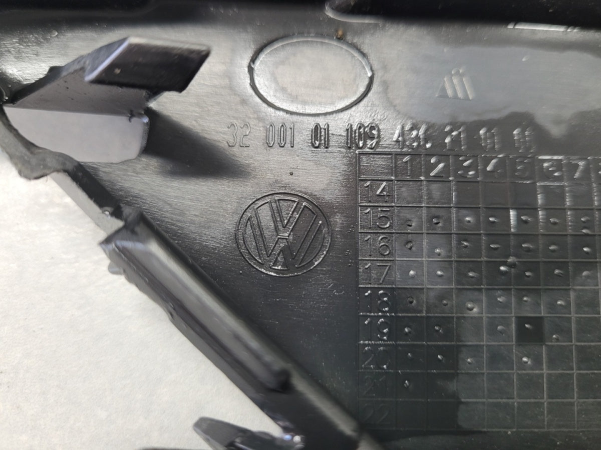 Rešetka branika desna prednja Vw Volkswagen Golf VII 7 5G0 ALLTRACK 15-19
