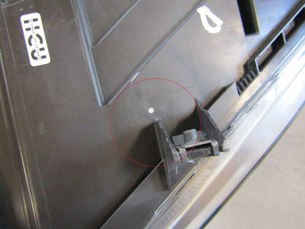 Prednji far MERCEDES ML W166 xenon zakretni 11-15 RH desni A1668202959