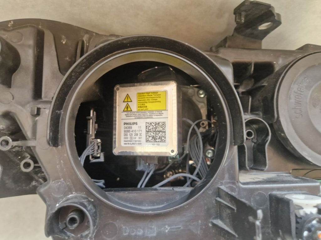 Prednji far FIAT TIPO II 2 xenon nezakretni 15-20 LH lijevi 52145167E