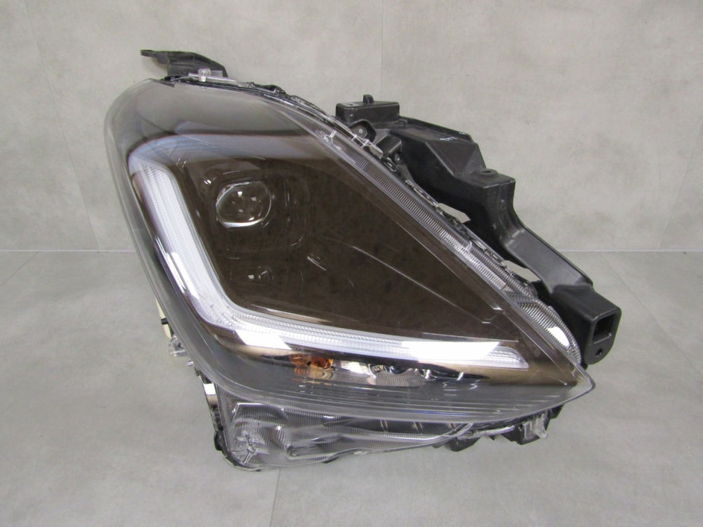 Prednji far SUZUKI SWIFT MK8 LIFT RH desni FULL LED 24- STANLEY W7082