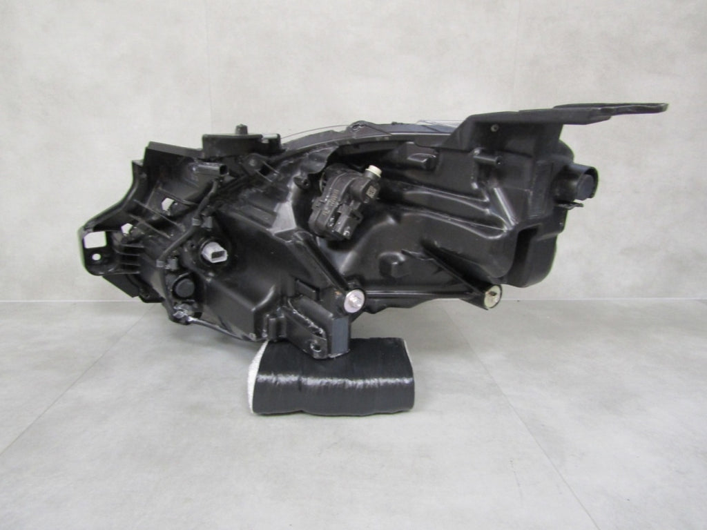 Prednji far SUZUKI SWIFT MK8 LIFT RH desni FULL LED 24- STANLEY W7082