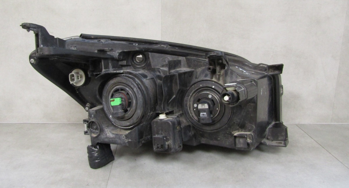 Prednji far TOYOTA RAV 4 RAV4 halogen sa sočivom lijevi LH 05-08
