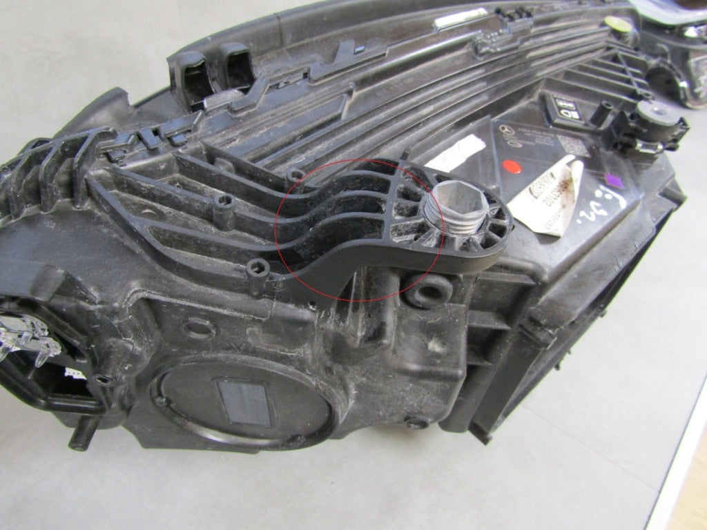 Prednji far MERCEDES GLC 2 W254 FULL LED DIGITAL LIGHT 22- LH lijevi A2549063102