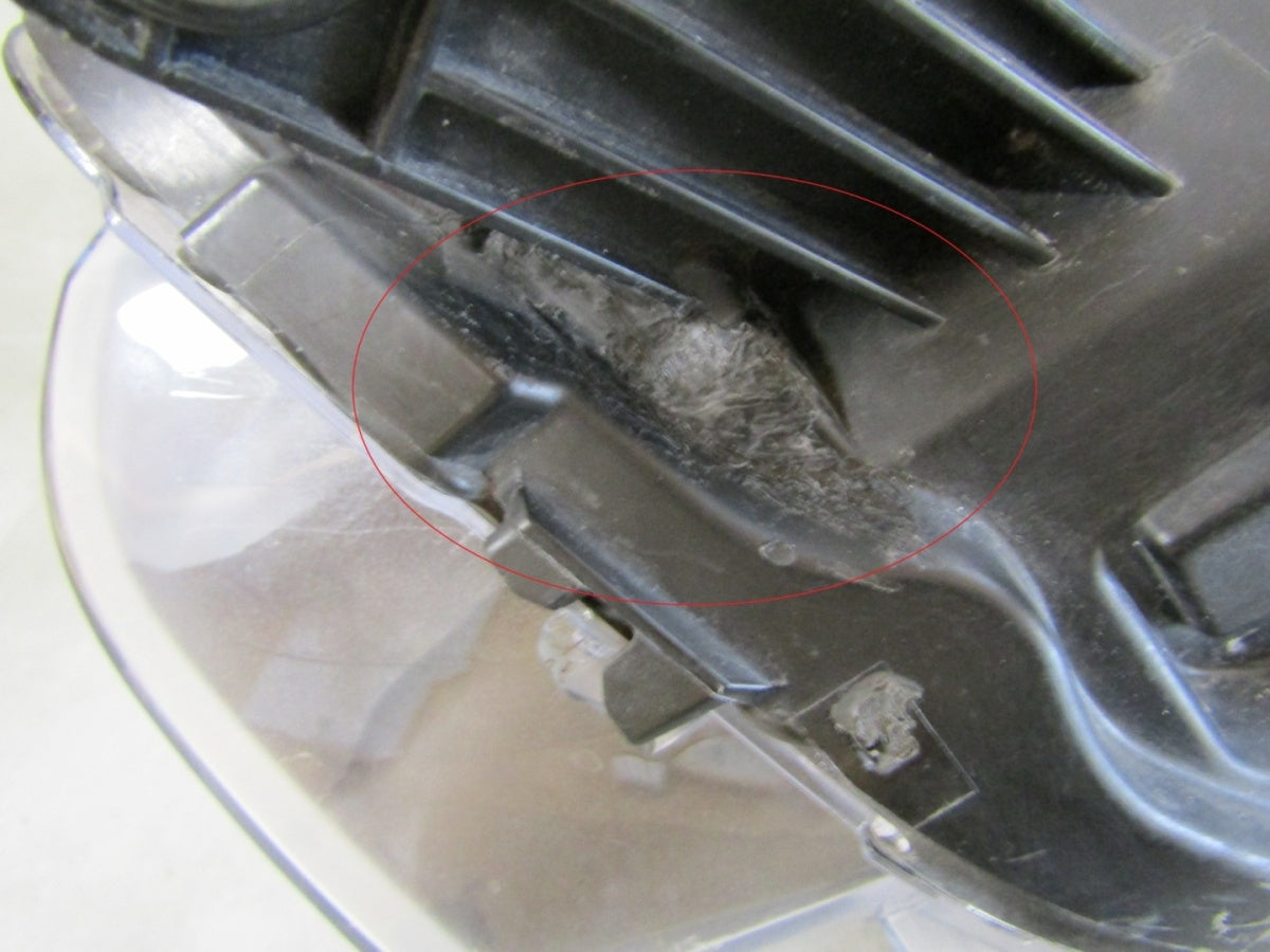 Prednji far VOLKSWAGEN SCIROCCO LIFT 1K8 xenon zakretni RH desni 14-17