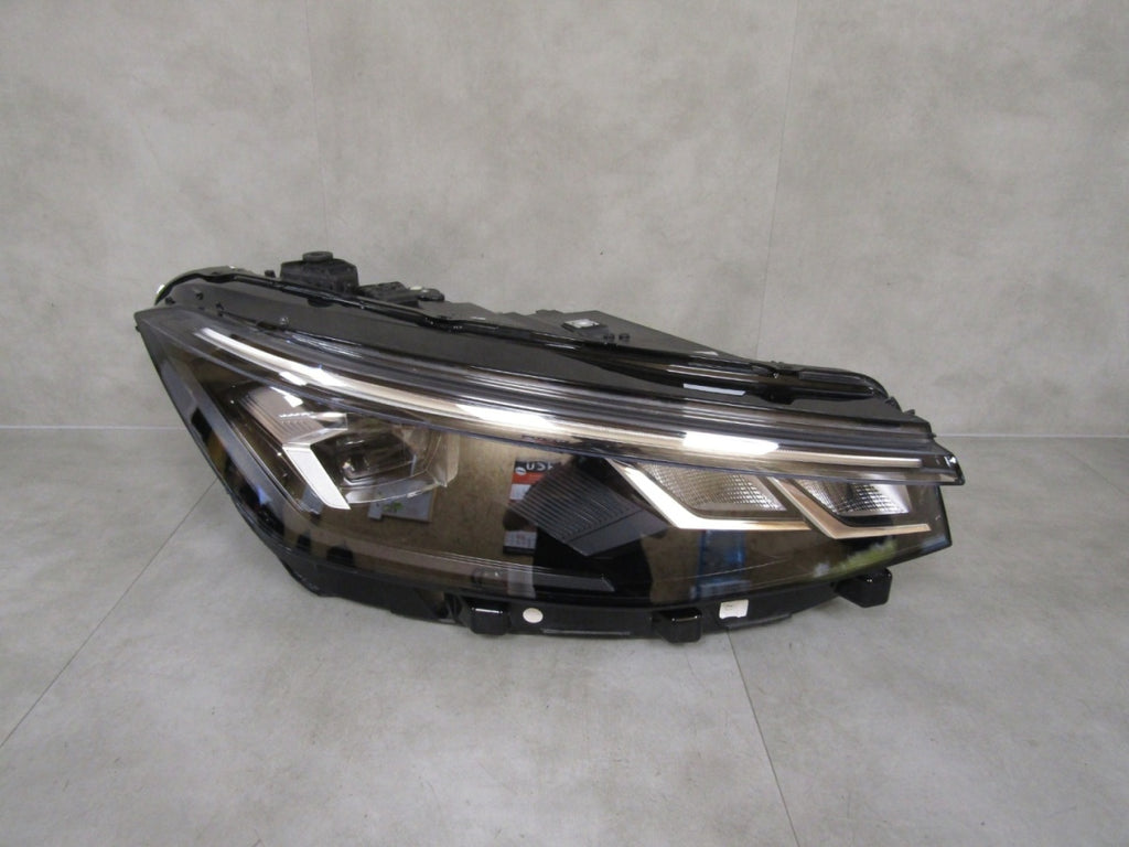 Prednji far VOLKSWAGEN PASSAT B9 FULL LED ECO 23- RH desni 3J1941006