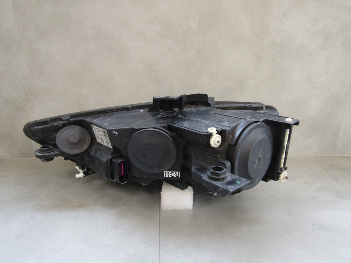Prednji far AUDI A3 8V0 halogen 13-16 RH 8V0.941.004