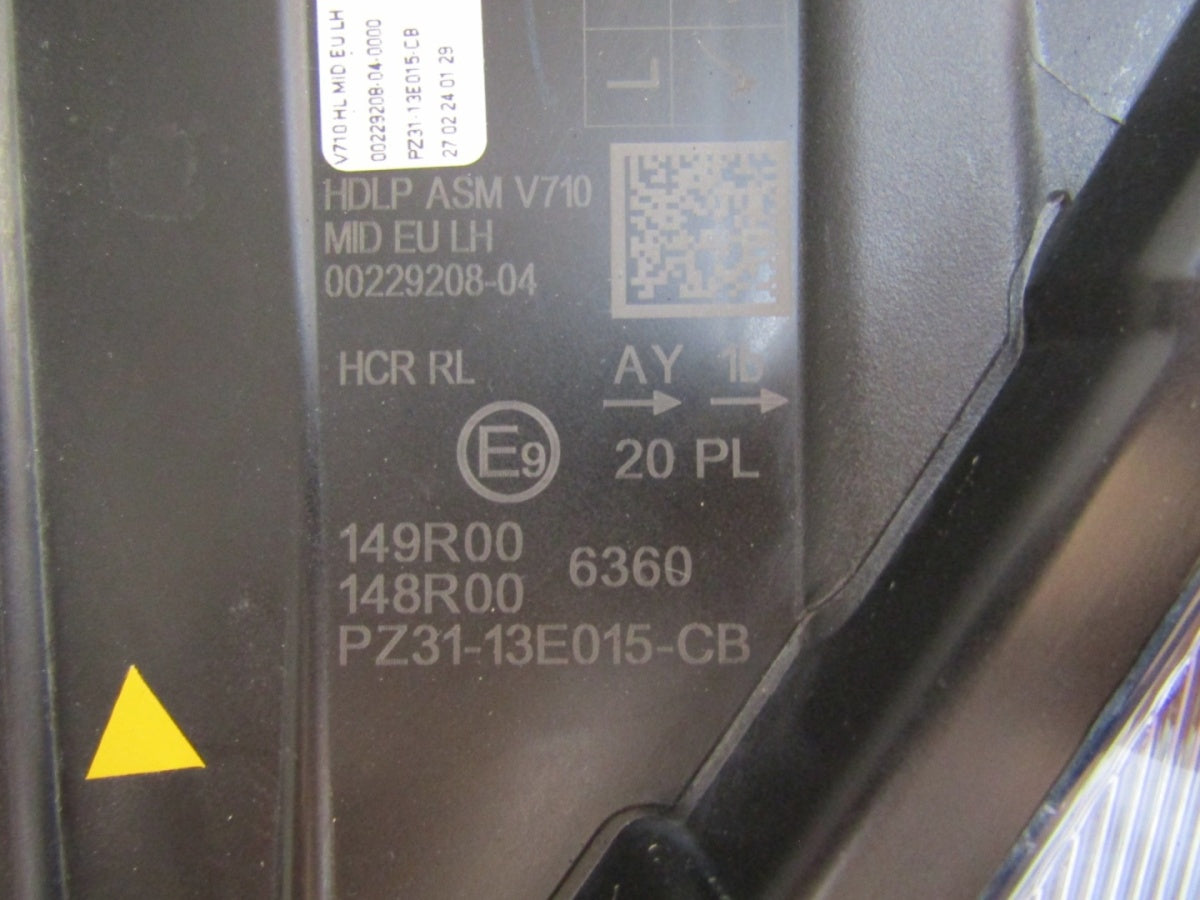 Prednji far FORD TRANSIT CUSTOM 2 II LED 23- LH PZ31-13E015-CB