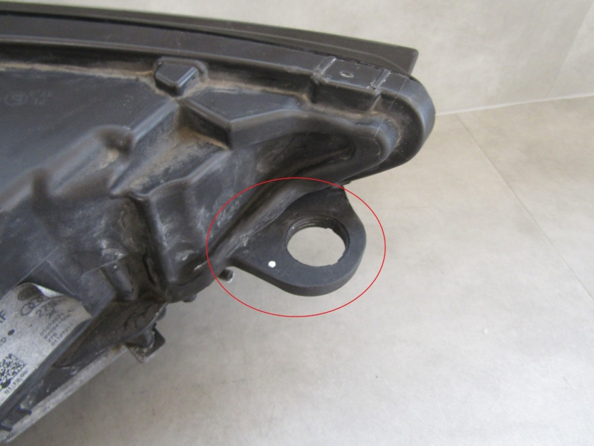 Prednji far AUDI A3 8V0 8V xenon nezakretni 12-16 LH lijevi 8V0941005E
