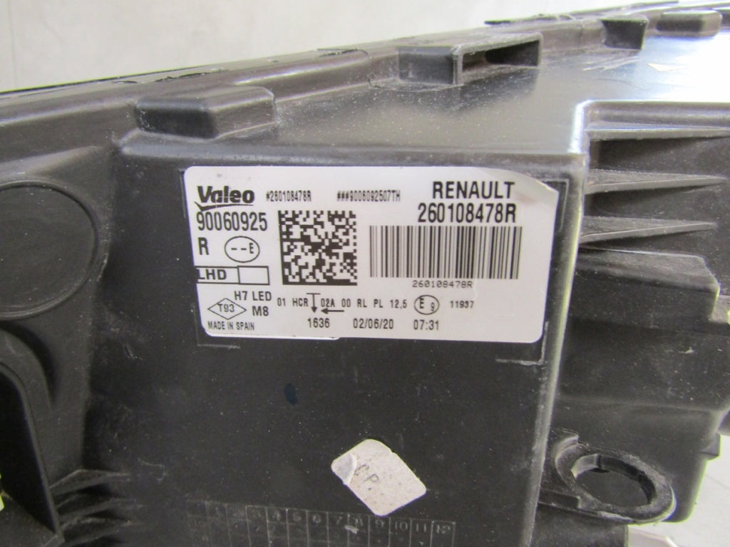 Prednji far RENAULT MEGANE IV 4 halogen sa sočivom LED 16-20 RH 260108478R