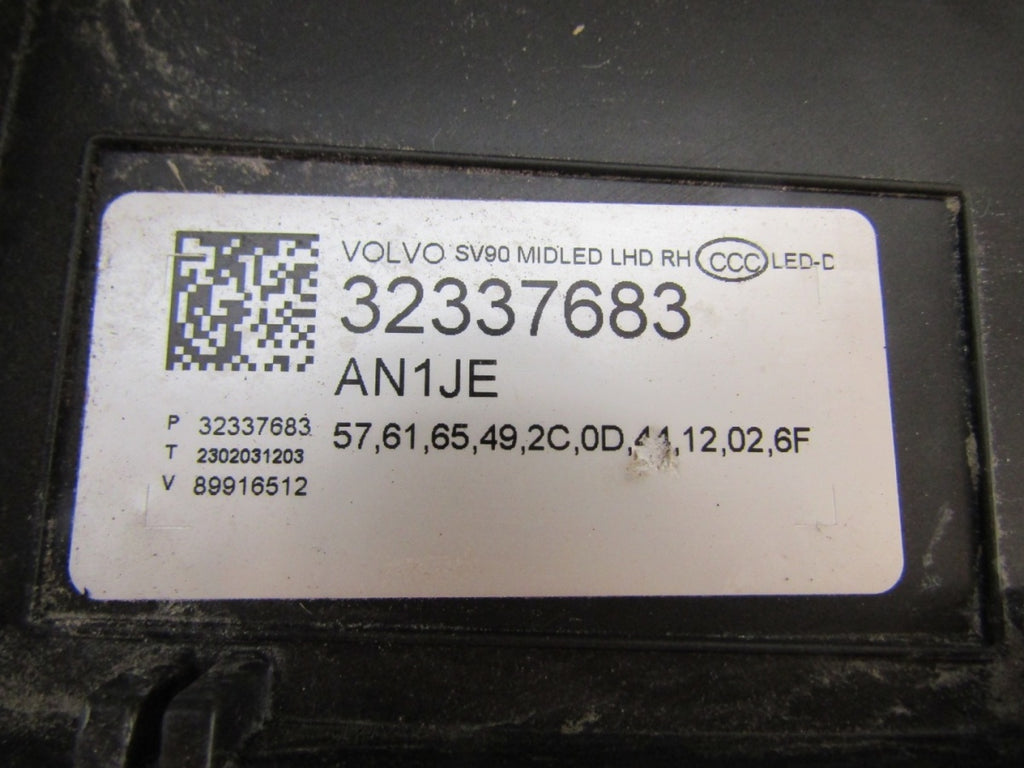 Prednji far VOLVO V90 S90 LED MID 16- RH desni 32337683