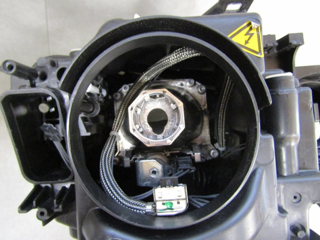 Prednji far AUDI A5 8T0 LIFT xenon nezakretni 11-16 LH lijevi 8T0941005C
