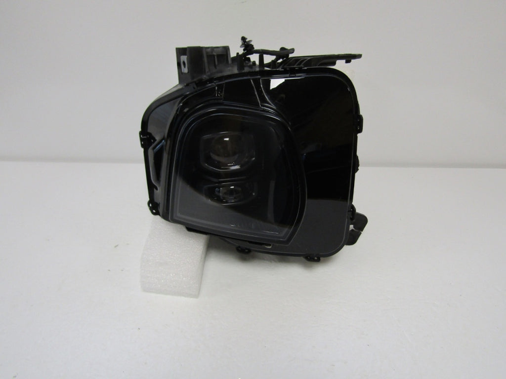 Prednji far NIO ET5 LED HALOGEN 22- RH