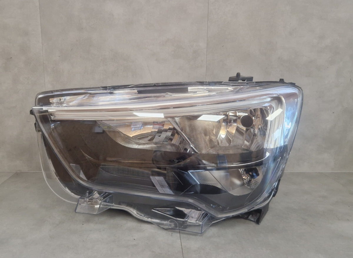 Prednji far Opel Combo E IV halogen Z LED LH lijevi 18-23 9816826080