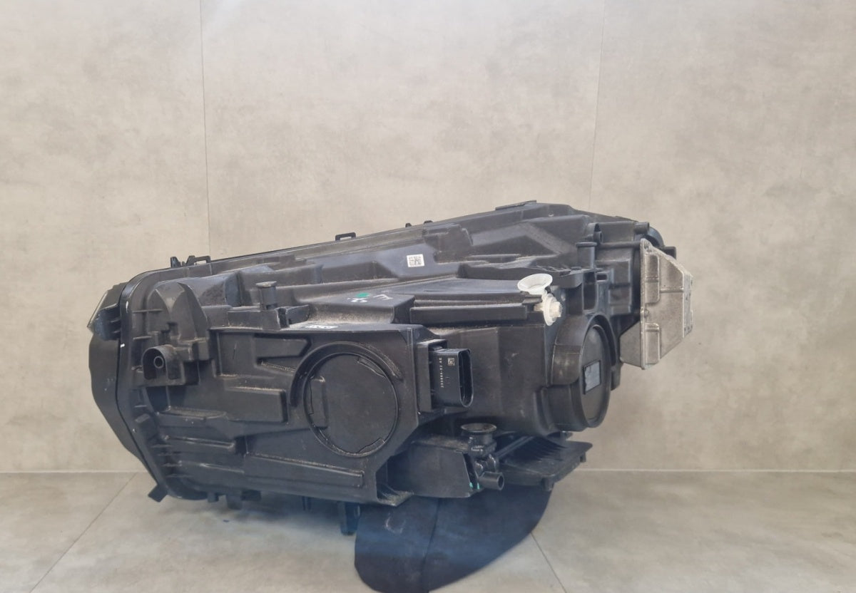 Prednji far MERCEDES EQA EQB FULL LED PERFORMANCE RH desni 21-24