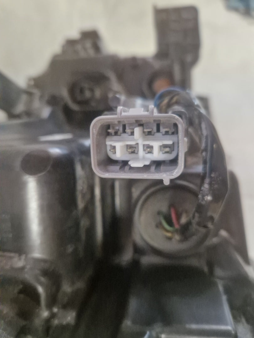 Prednji far TOYOTA HILUX VIII 8 LIFT FULL LED LH lijevi 20-