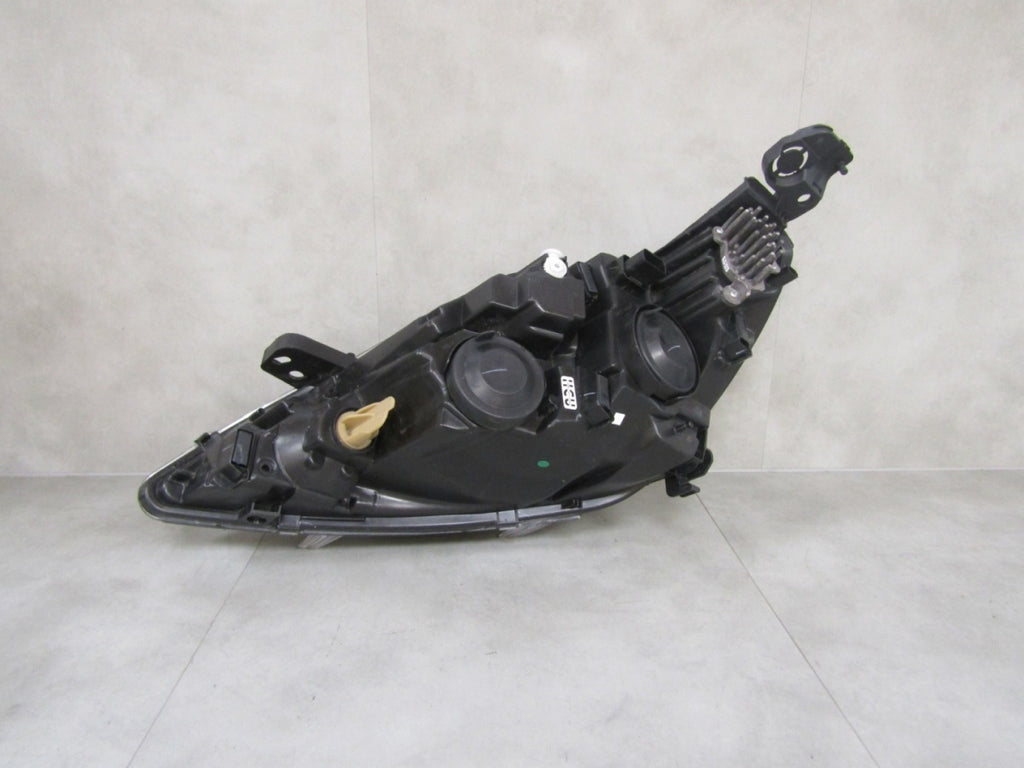 Prednji far PEUGEOT 308 T9 LIFT halogen sa sočivom 17-21 RH desni