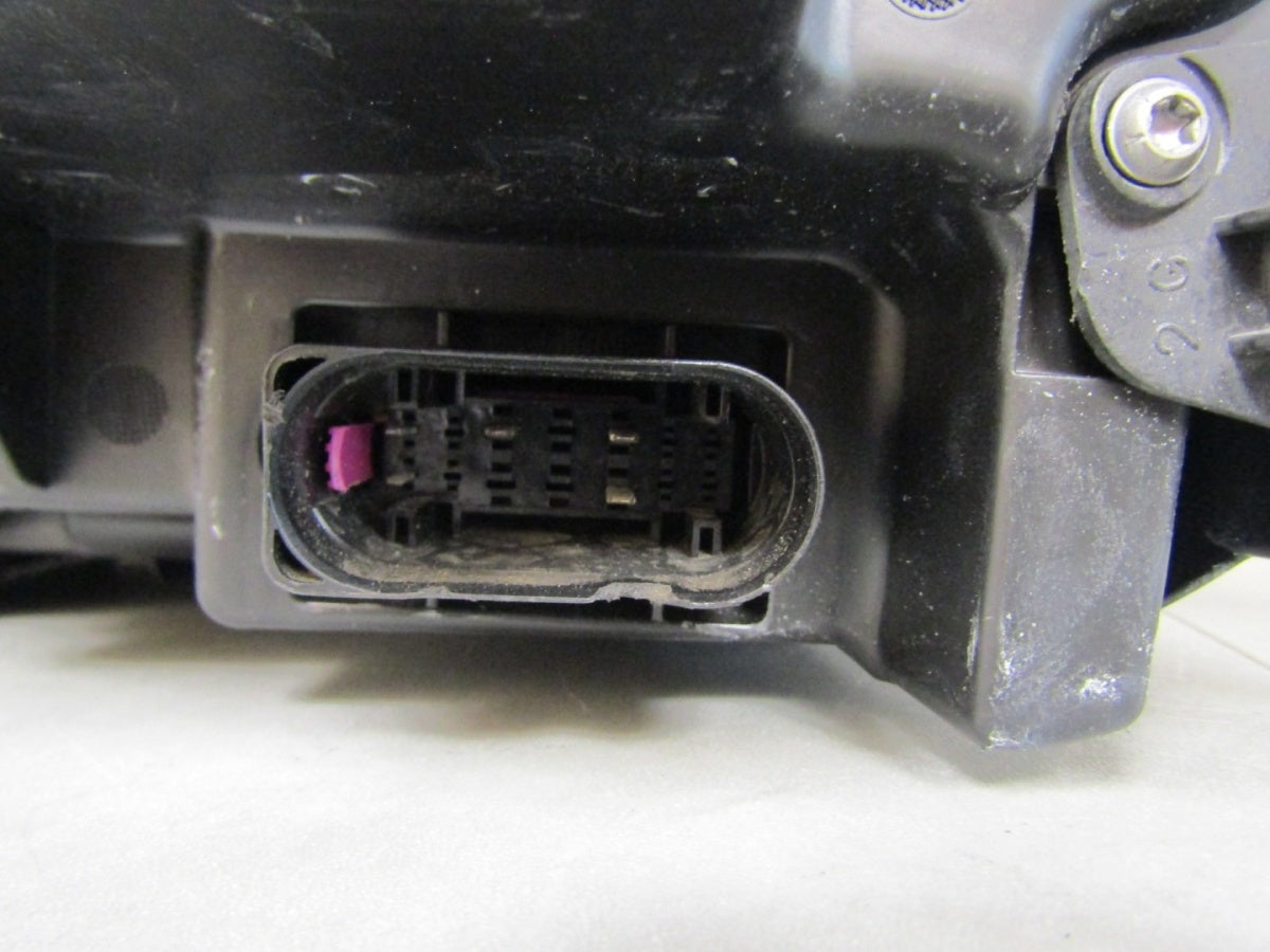 Prednji far VOLVO XC90 II FULL LED ACTIVE HIGH BEAM 14-24 RH desni