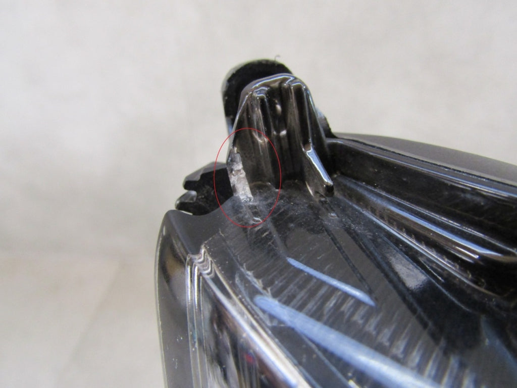 Prednji far Toyota Land Cruiser J150 LIFT LED RH desni 18-22