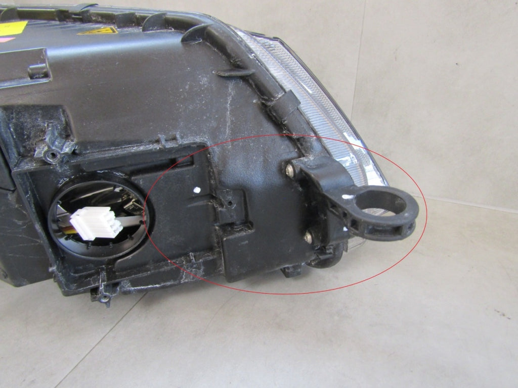 Prednji far SKODA OCTAVIA 3 III xenon zakretni 12-16 LH lijevi