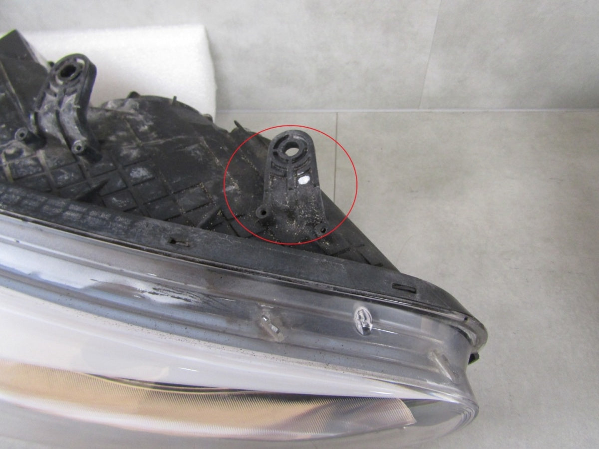 Prednji far KIA CEED 2 II halogen sa sočivom 12-18 RH desni 92102 A2010