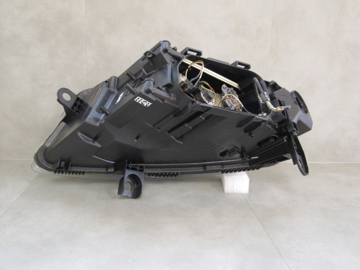 Prednji far AUDI RS6 C6 xenon nezakretni 08-11 RH
