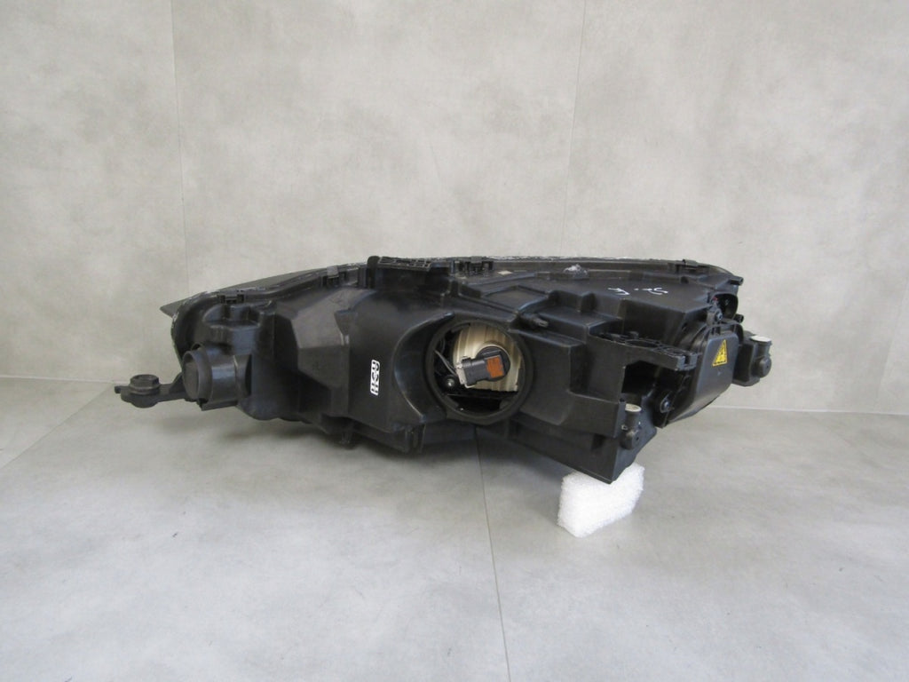 Prednji far AUDI A5 8W6 xenon nezakretni 16-19 8W6941006 RH desni