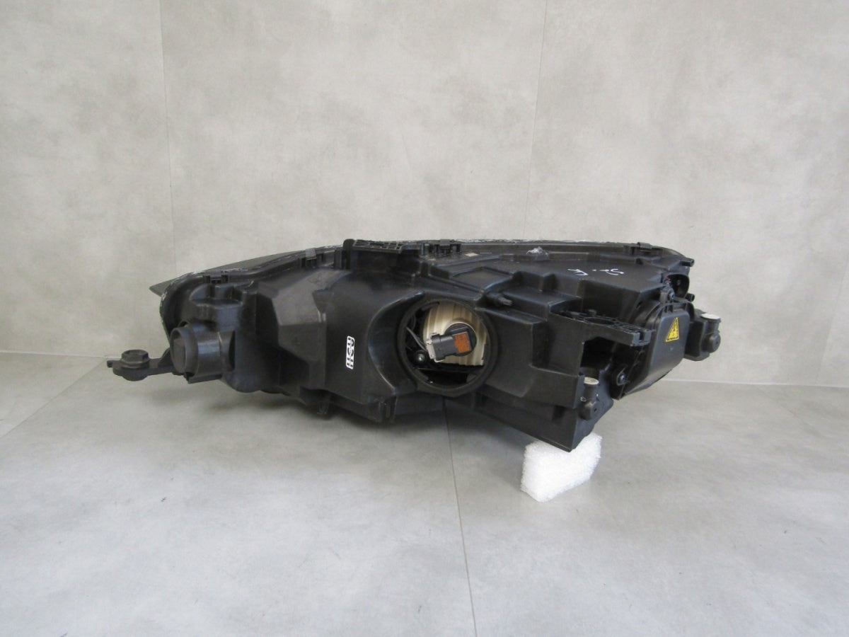 Prednji far AUDI A5 8W6 xenon nezakretni 16-19 8W6941006 RH desni