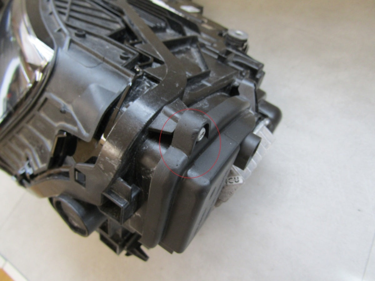 Prednji far AUDI Q8 4M8 LIFT LASER 24- LH lijevi 4M8941085