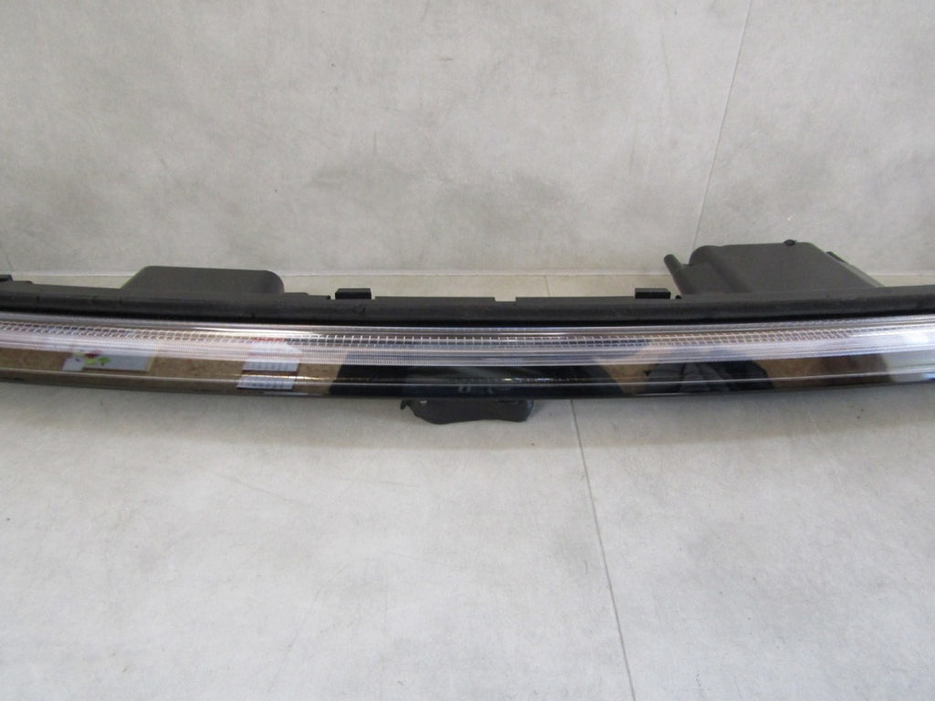 Prednji far BLENDA MERCEDES EQA 243 W243 LED DRL 21- A2439063200