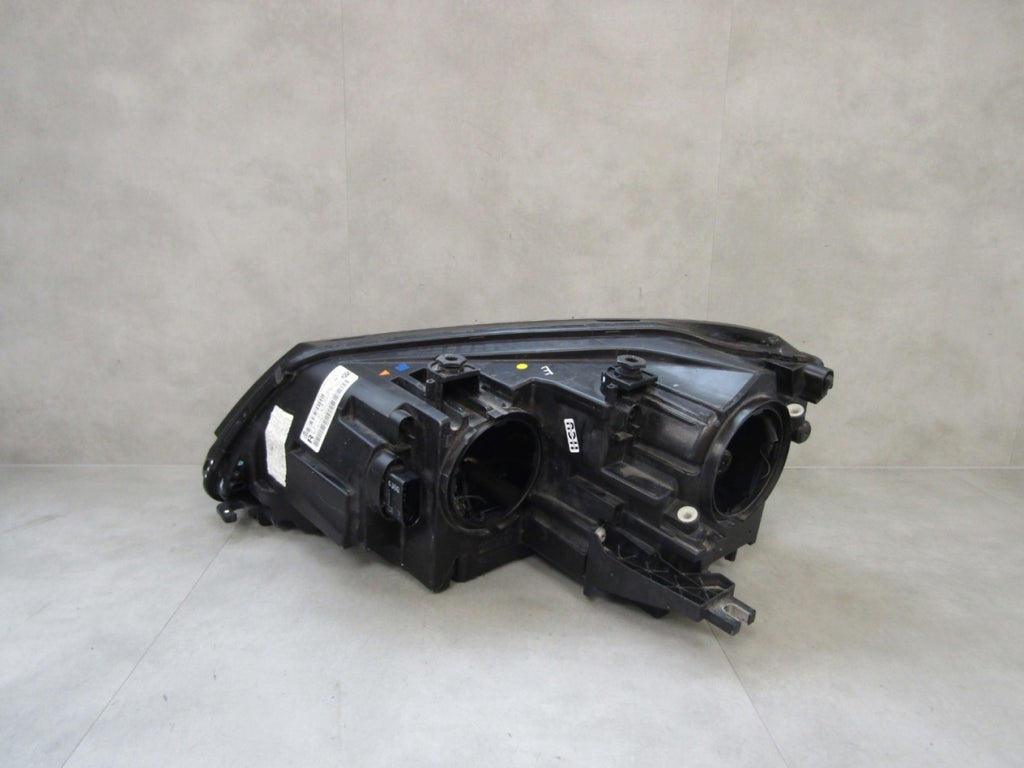 Prednji far VOLKSWAGEN SHARAN 2 II LIFT xenon zakretni 15-22 RH 7N1941034D