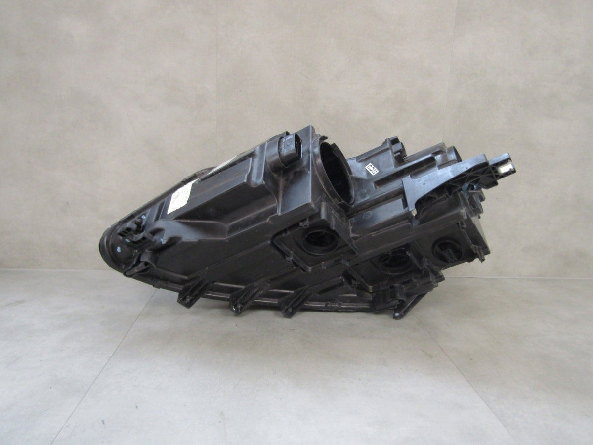 Prednji far VOLKSWAGEN SHARAN 2 II LIFT xenon zakretni 15-22 RH 7N1941034D