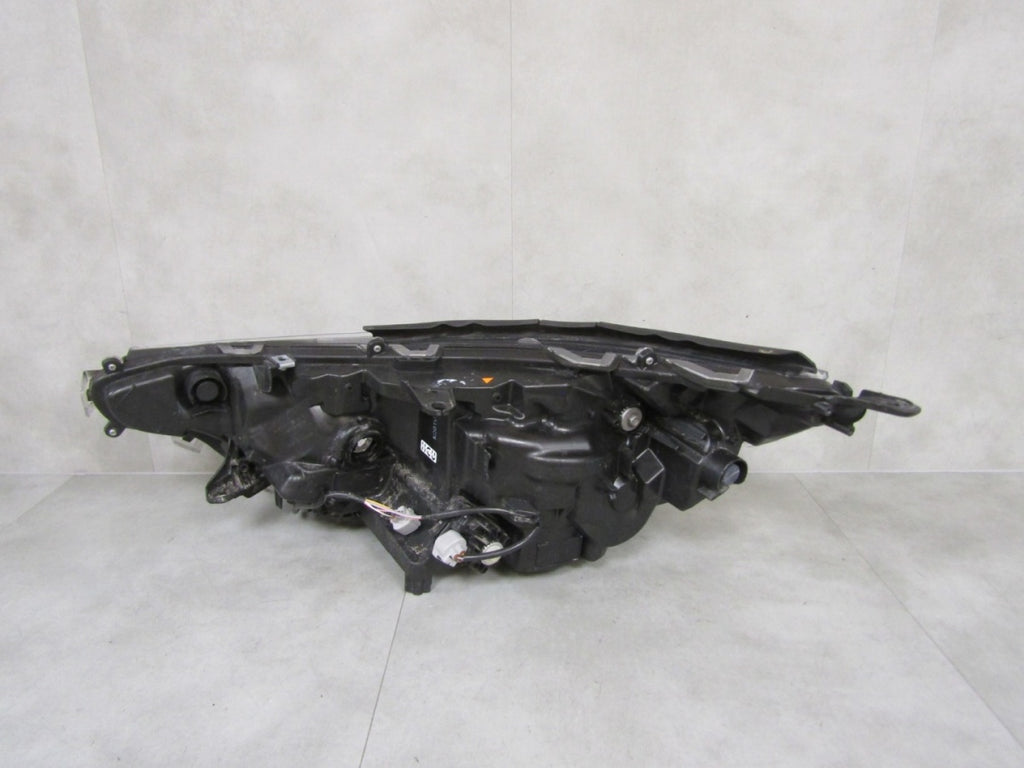 Prednji far TOYOTA RAV4 IV 5 V LED 19-21 RH desni